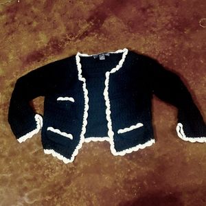 🪩 DISCO DEALS Small ADORABLE crochet shrug 3/4 sleeve black & white